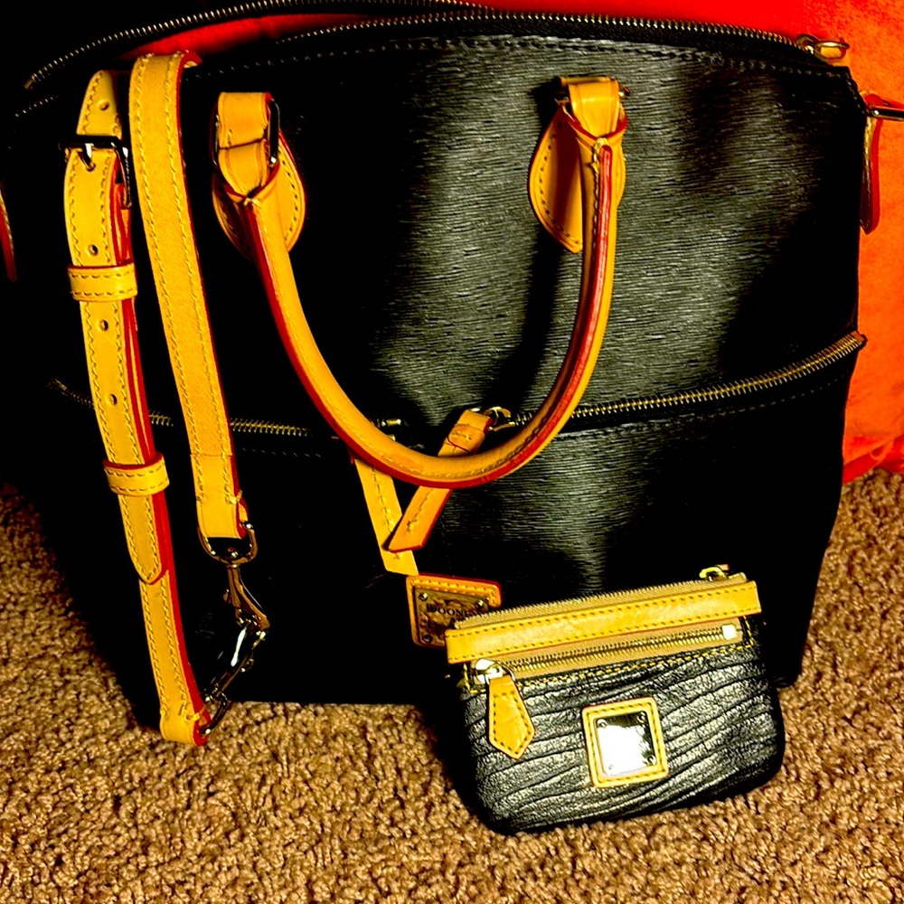 Vintage Dooney&Bourke 1975